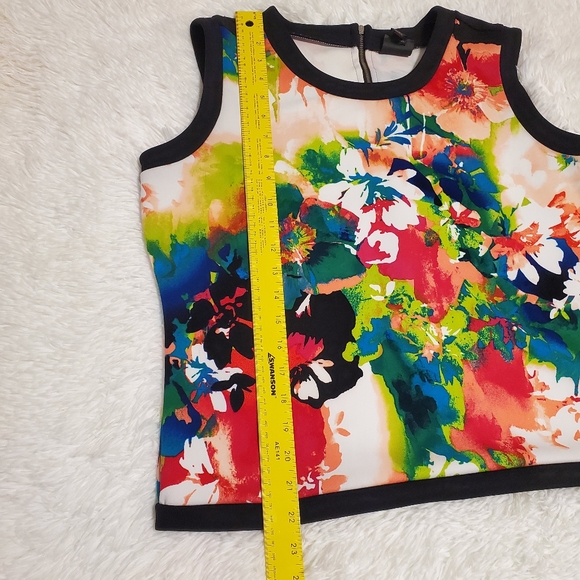 Worthington Graphic Floral Tank L - Picture 3 of 7